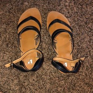 Bp sandals